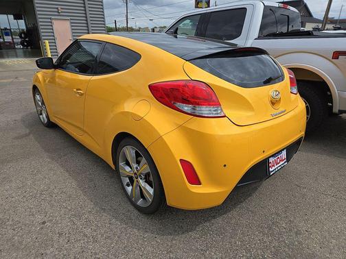 2016 Hyundai Veloster Base