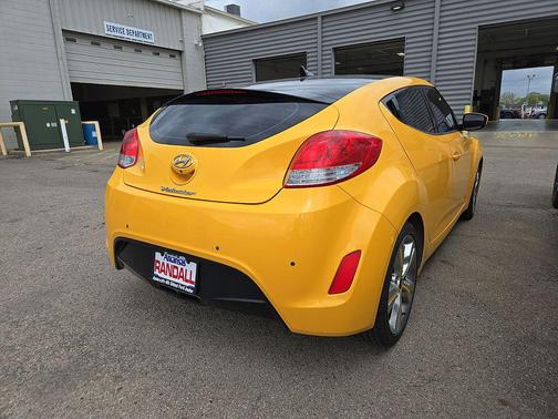 2016 Hyundai Veloster Base