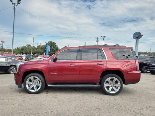 2017 GMC Yukon SLT