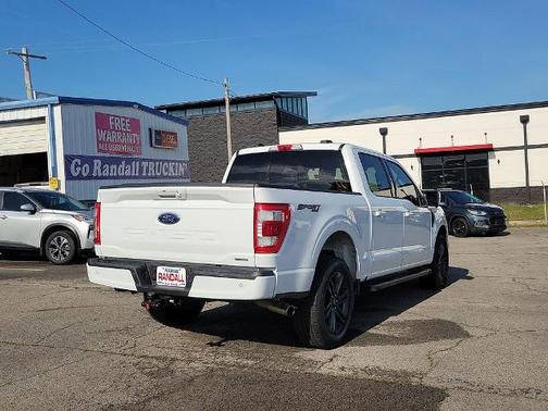 OXFORD WHITE 2023 Ford F-150 LARIAT