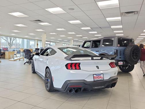 2024 Ford Mustang Dark Horse
