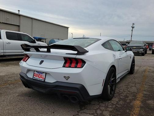 2024 Ford Mustang Dark Horse