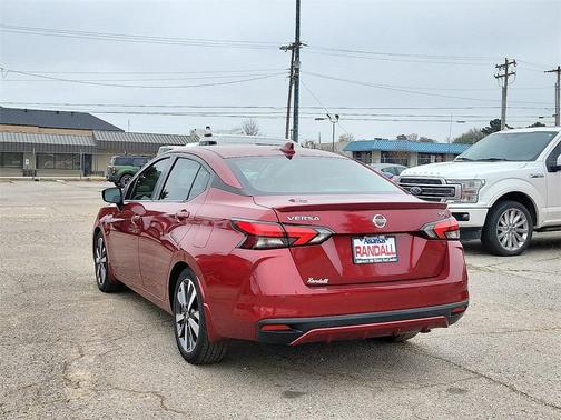 2020 Nissan Versa 1.6 S