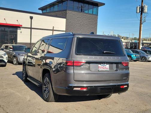 2024 Jeep Wagoneer L Series II