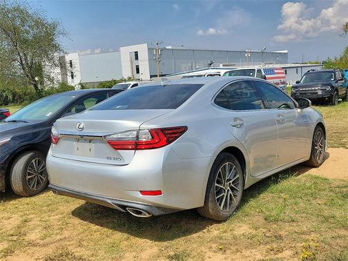 2017 Lexus ES 350 Base