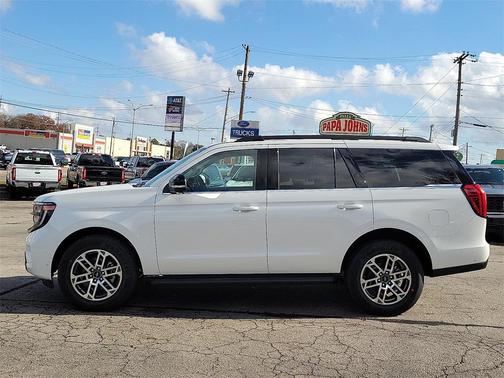 2025 Ford Expedition Active