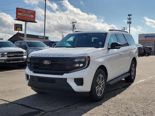 2025 Ford Expedition Active