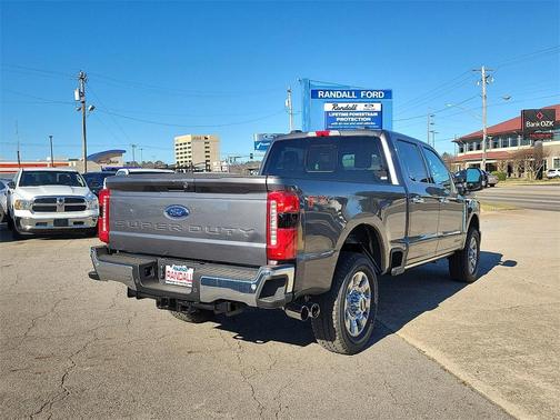 2026 Ford F-350 Lariat