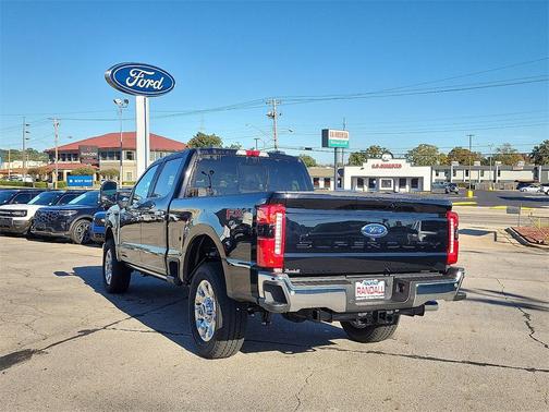 2026 Ford F-250 Lariat