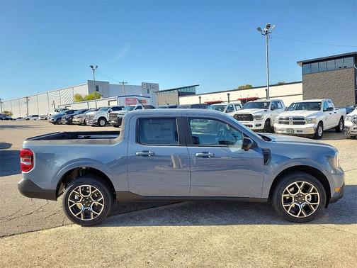 2025 Ford Maverick Lariat