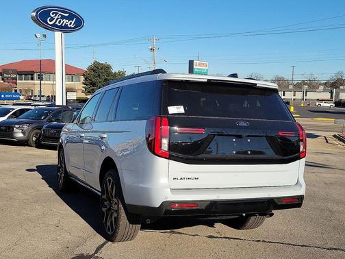 2026 Ford Expedition Platinum