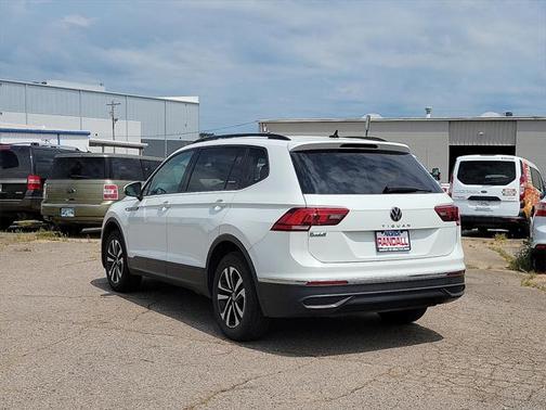 2024 Volkswagen Tiguan 2.0T S