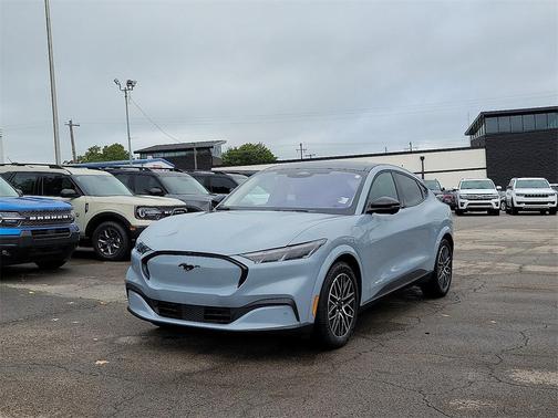 2025 Ford Mustang Mach-E Premium