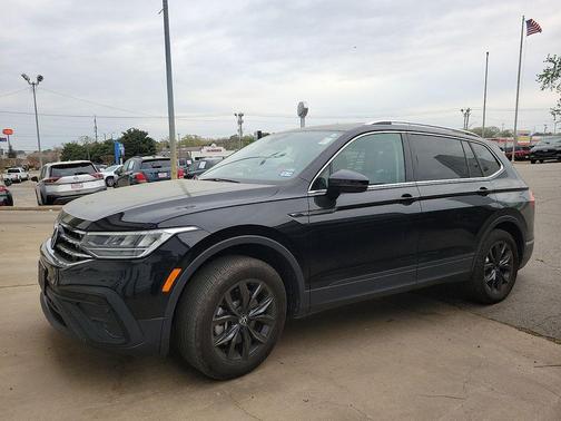 2024 Volkswagen Tiguan 2.0T SE 4MOTION