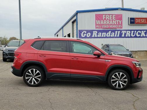 2023 Volkswagen Taos 1.5T SE