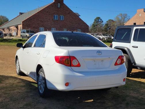2009 Toyota Corolla LE