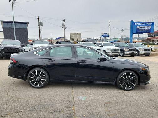 2023 Honda Accord Hybrid Touring