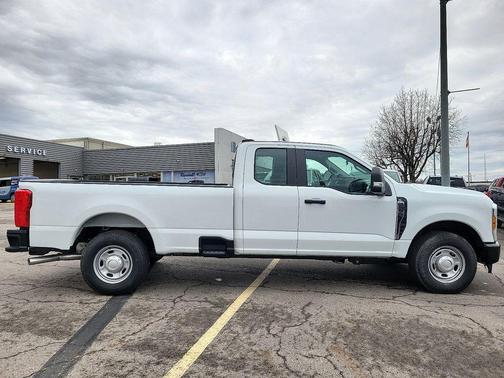 2025 Ford F-250 XL