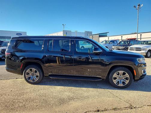 2024 Jeep Wagoneer L Series II