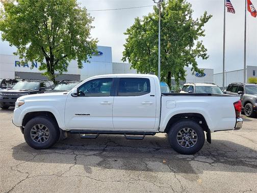 2023 Toyota Tacoma SR5
