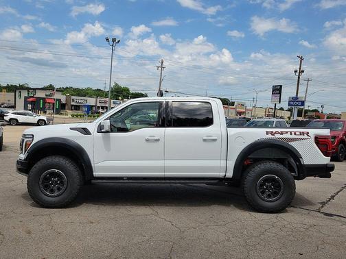 Oxford White 2026 Ford F-150 Raptor