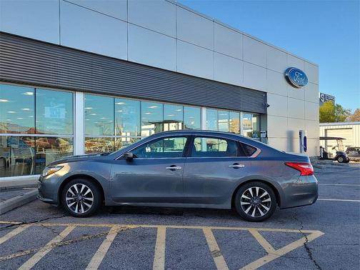 2017 Nissan Altima 2.5 SV