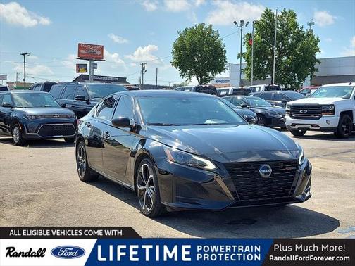 2023 Nissan Altima 2.5 SR