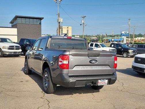 Carbonized Gray Metallic 2026 Ford Maverick XLT
