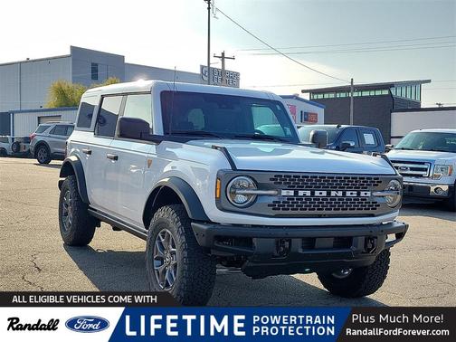 OXFORD WHITE 2025 Ford Bronco Badlands SUV