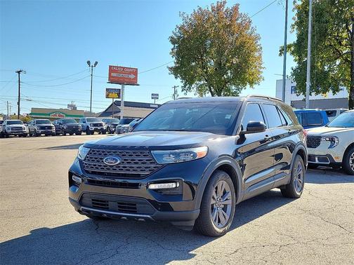 2023 Ford Explorer XLT