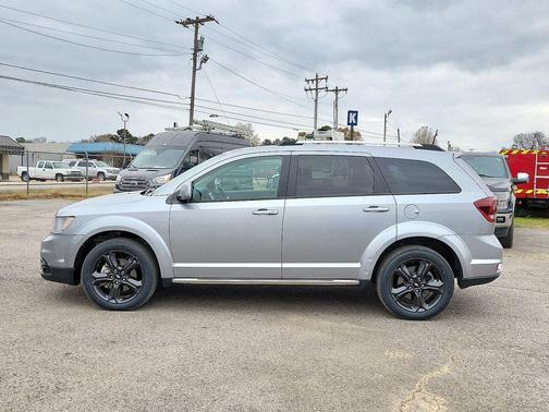 2020 Dodge Journey Crossroad