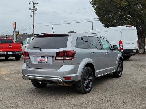 2020 Dodge Journey Crossroad