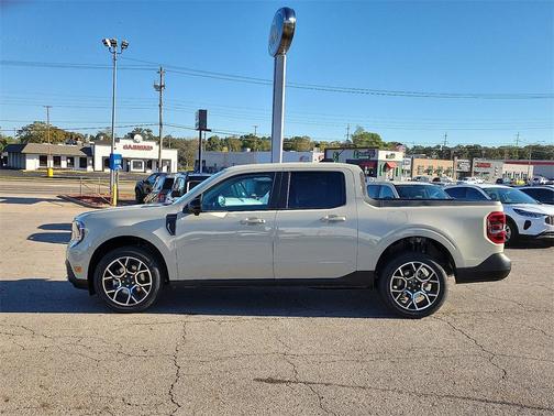 2025 Ford Maverick Lariat