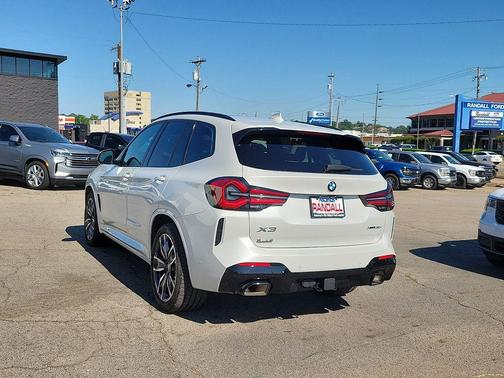 Mineral White Metallic 2024 BMW X3 xDrive30i