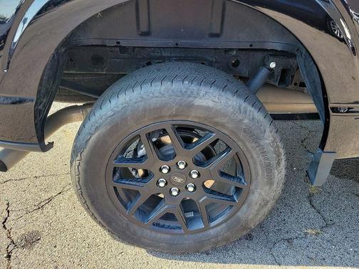 Agate Black Metallic 2024 Ford F-150 STX