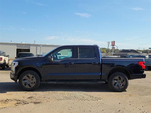 2025 Ford F-150 Lightning Flash