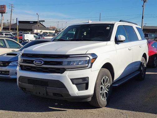 2022 Ford Expedition XLT