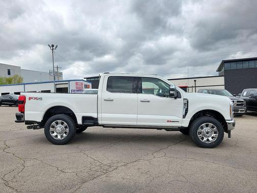 Star White Metallic Tri-Coat 2026 Ford F-350 King Ranch