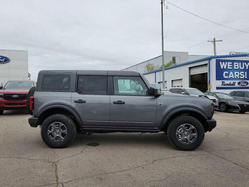 CARBONIZED GRAY METALLIC 2026 Ford Bronco Big Bend
