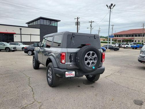 CARBONIZED GRAY METALLIC 2026 Ford Bronco Big Bend