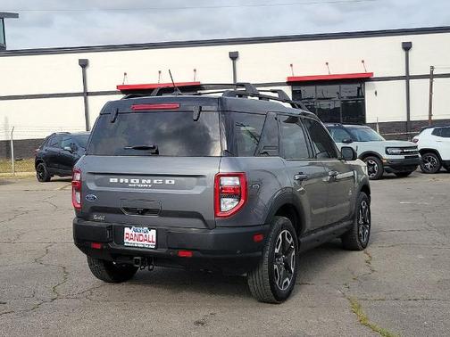 CARBONIZED GRAY METALLIC 2022 Ford Bronco Sport OUTER BANKS