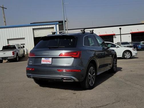 2022 Audi Q5 45 S line Premium
