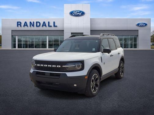 Oxford White 2026 Ford Bronco Sport Outer Banks