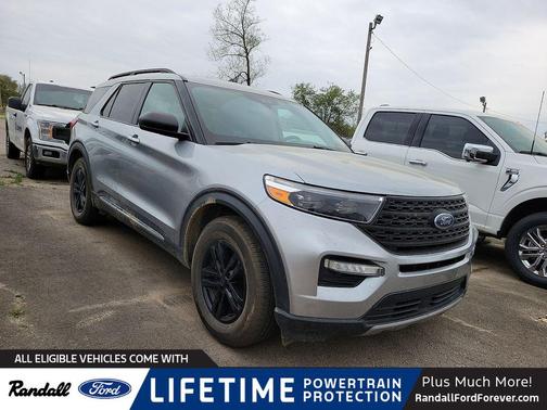 Silver Metallic 2023 Ford Explorer XLT