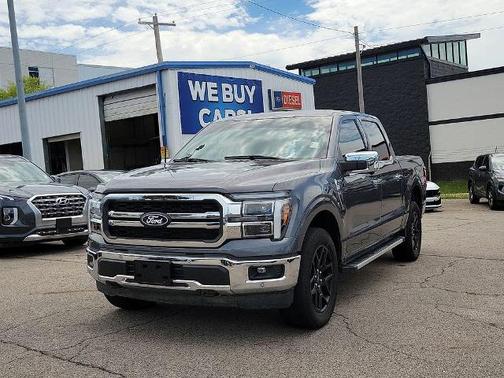 CARBONIZED GRAY METALLIC 2025 Ford F-150 LARIAT