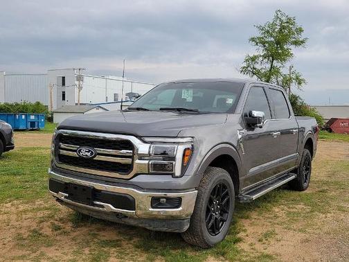 CARBONIZED GRAY METALLIC 2025 Ford F-150 LARIAT