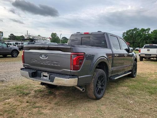 CARBONIZED GRAY METALLIC 2025 Ford F-150 LARIAT
