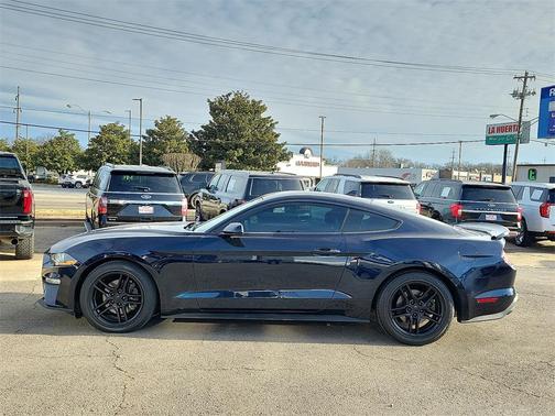 2021 Ford Mustang EcoBoost
