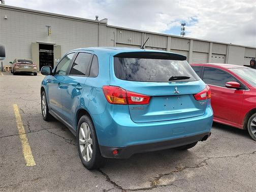 2013 Mitsubishi Outlander Sport ES