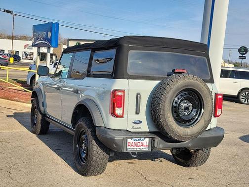 2021 Ford Bronco Black Diamond